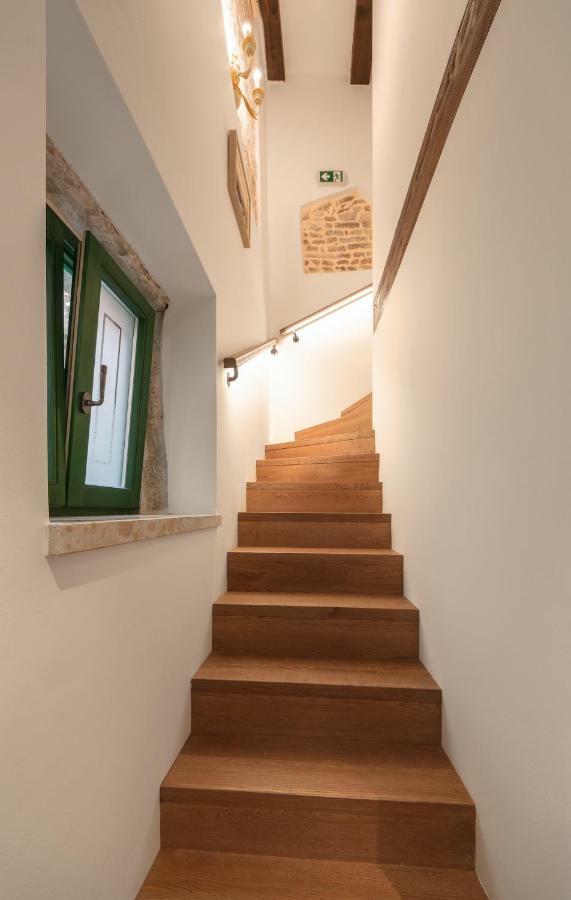 Appartamento Monterosso Old Town Rovigno Esterno foto